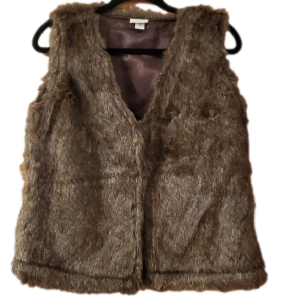 Capelli of New York Jackets & Blazers - Capelli Faux Fur Vest M